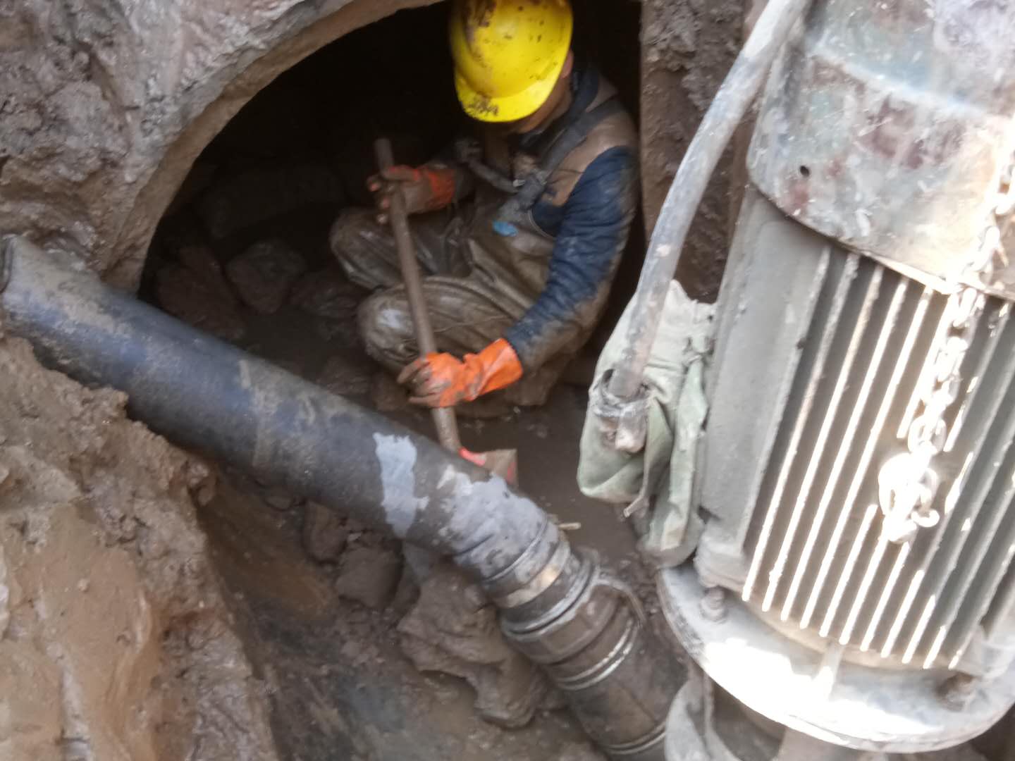 南木林管道清淤