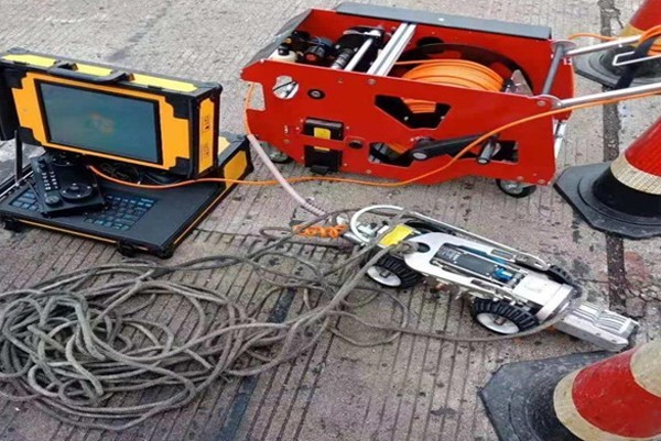 南木林CCTV管道检测机器人